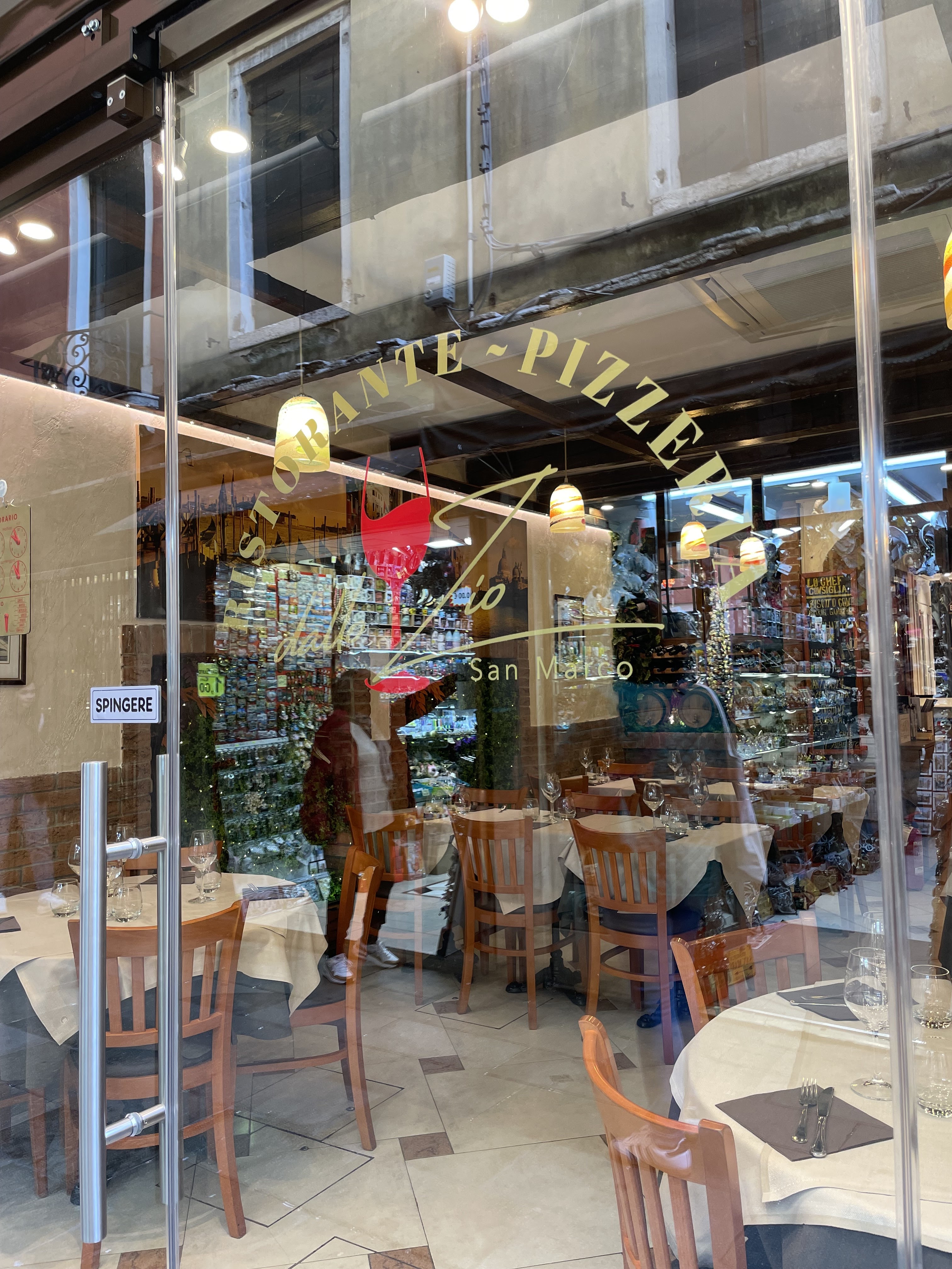 The Heart of Venetian Hospitality Near Piazza San Marco